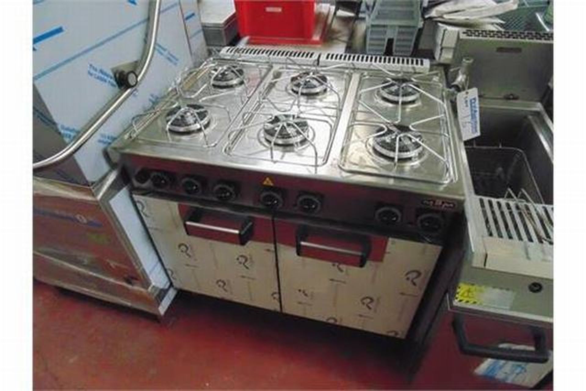 Hobart MBM G6SFF972P freestanding gas range 6 burner with oven 34.5kw brand new 1100mm x 730mm x