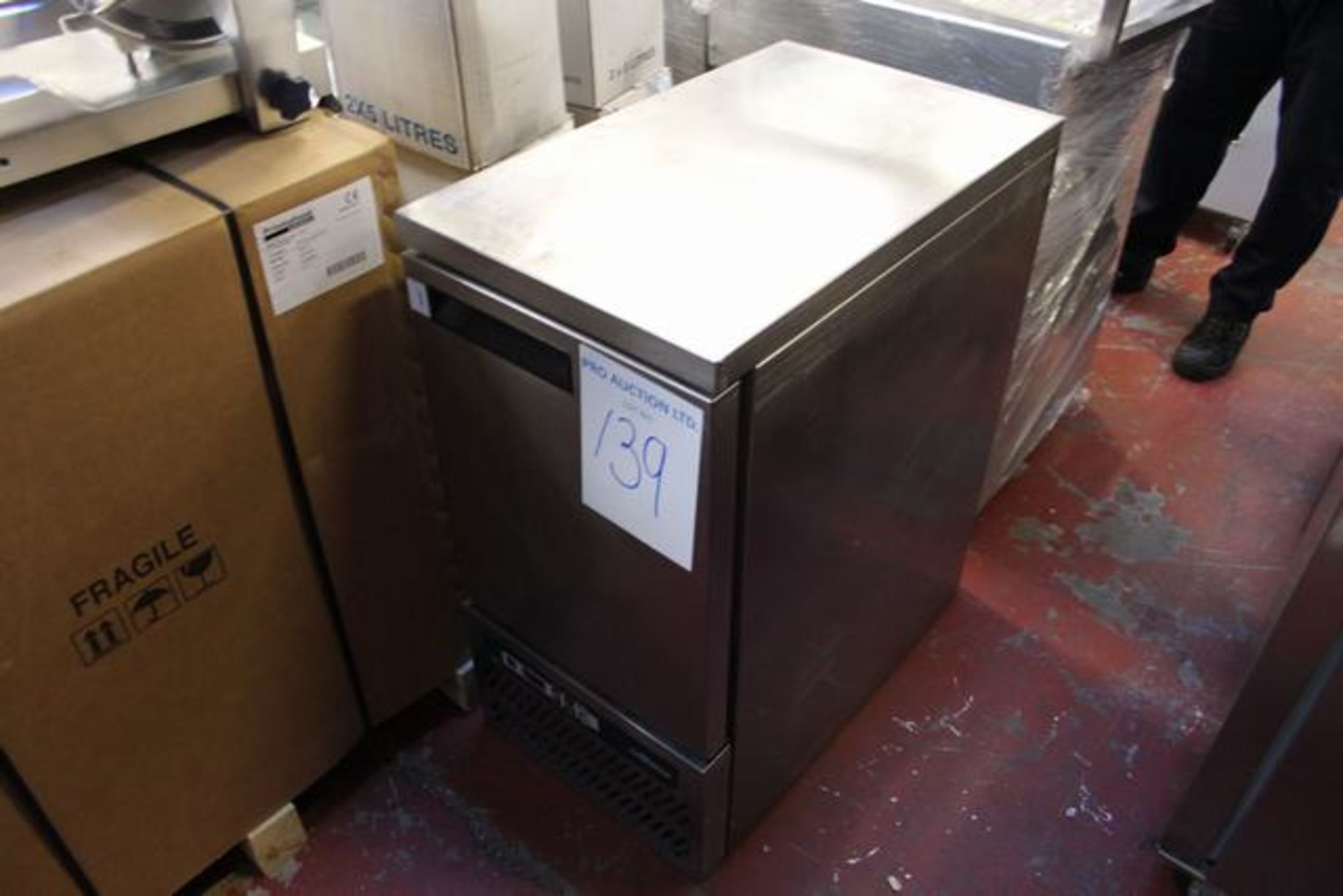 Williams model L5CT under counter chiller 440mm x 720mm x 890mm