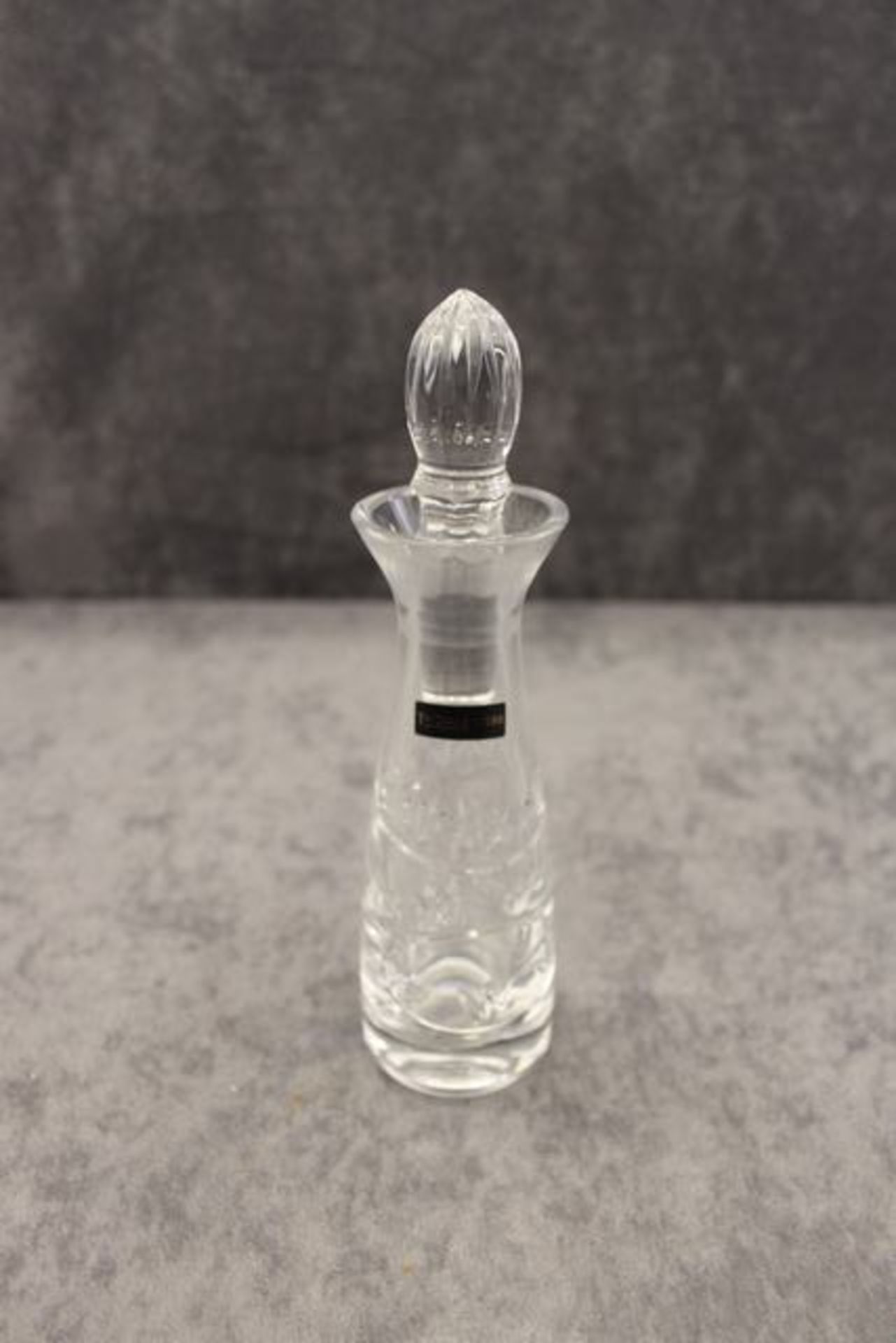 Thomas Webb Emilia crystal bath oil bottle and stopper 200mm - Image 3 of 3