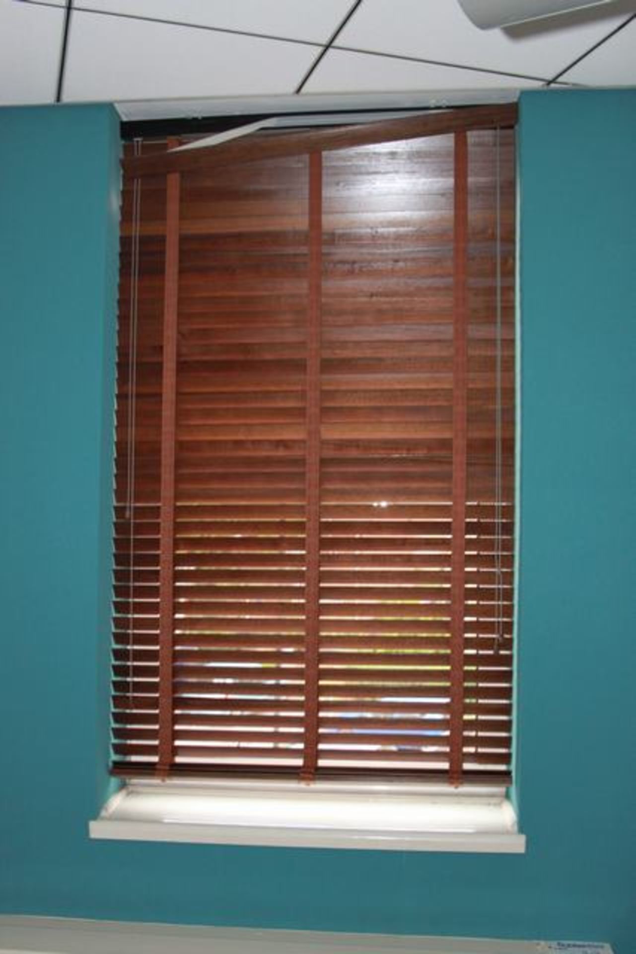 Wooden slatted Venetian blinds 1100mm x 1900mm >>Lift out charge  5