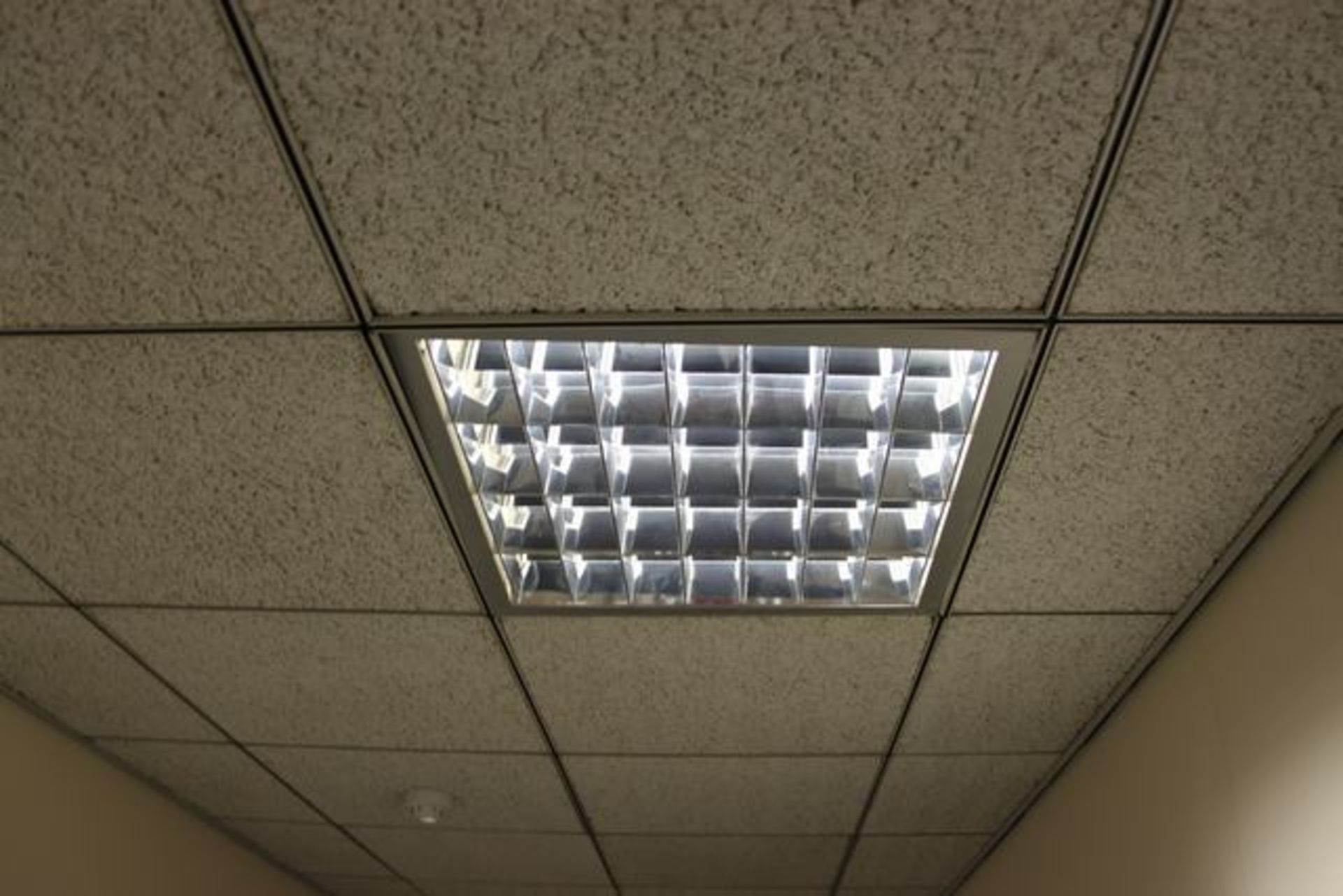 9 x square luminaire light ceiling panel powder coated steel with aluminium reflector >>Lift out