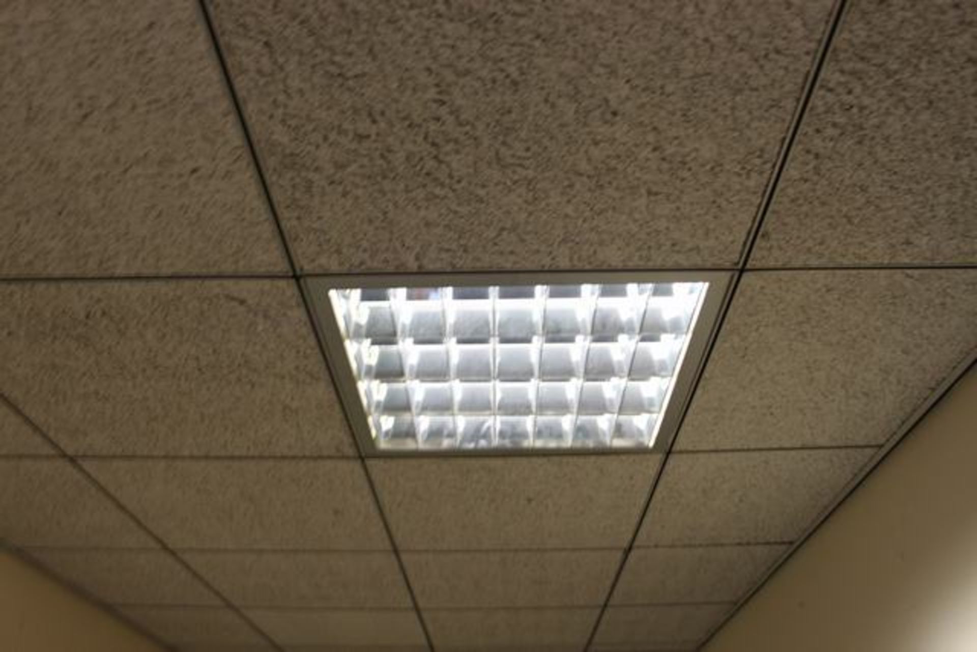 9 x square luminaire light ceiling panel powder coated steel with aluminium reflector >>Lift out