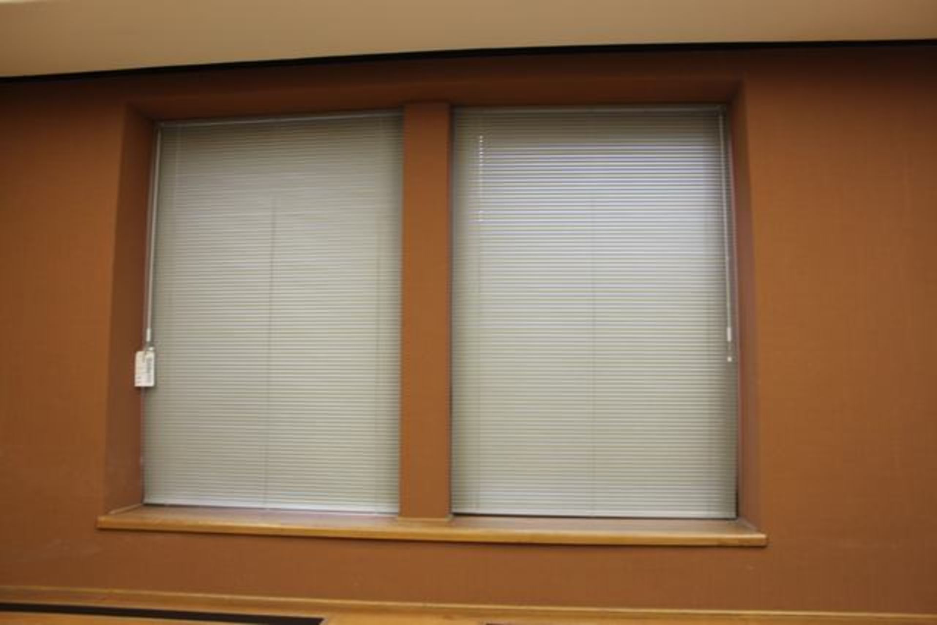 2 x powder coated metal grey Venetian window blinds 1220mm x 1800mm >>Lift out charge  5