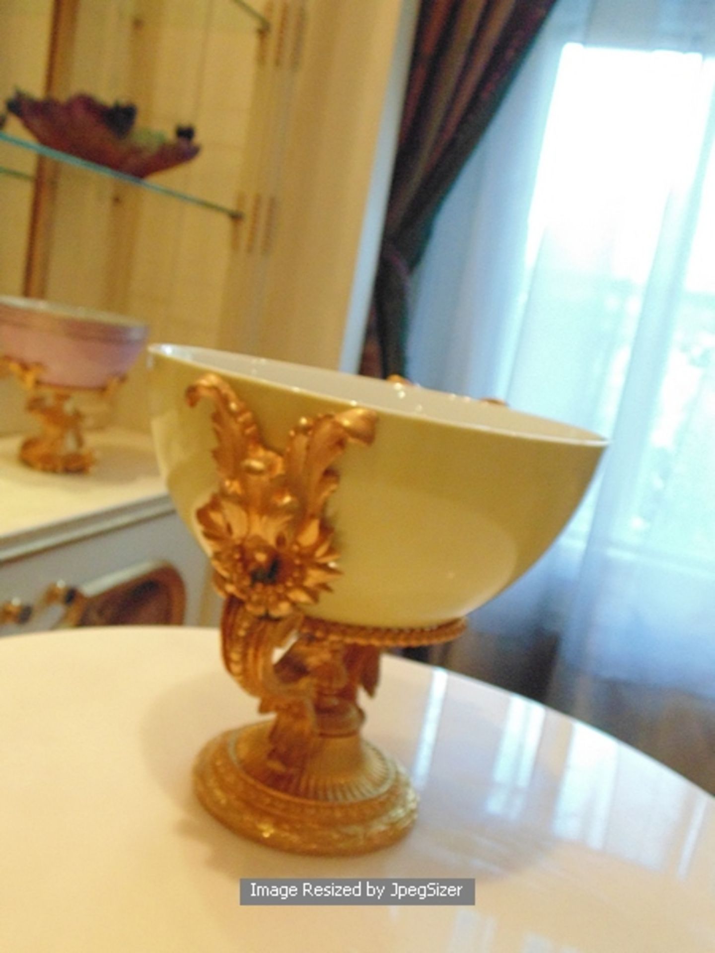 Baldi Home Jewels ceramic 230mm bowl mounted on a Dore bronze with 24ct. gold finish bowl stand - Image 3 of 3