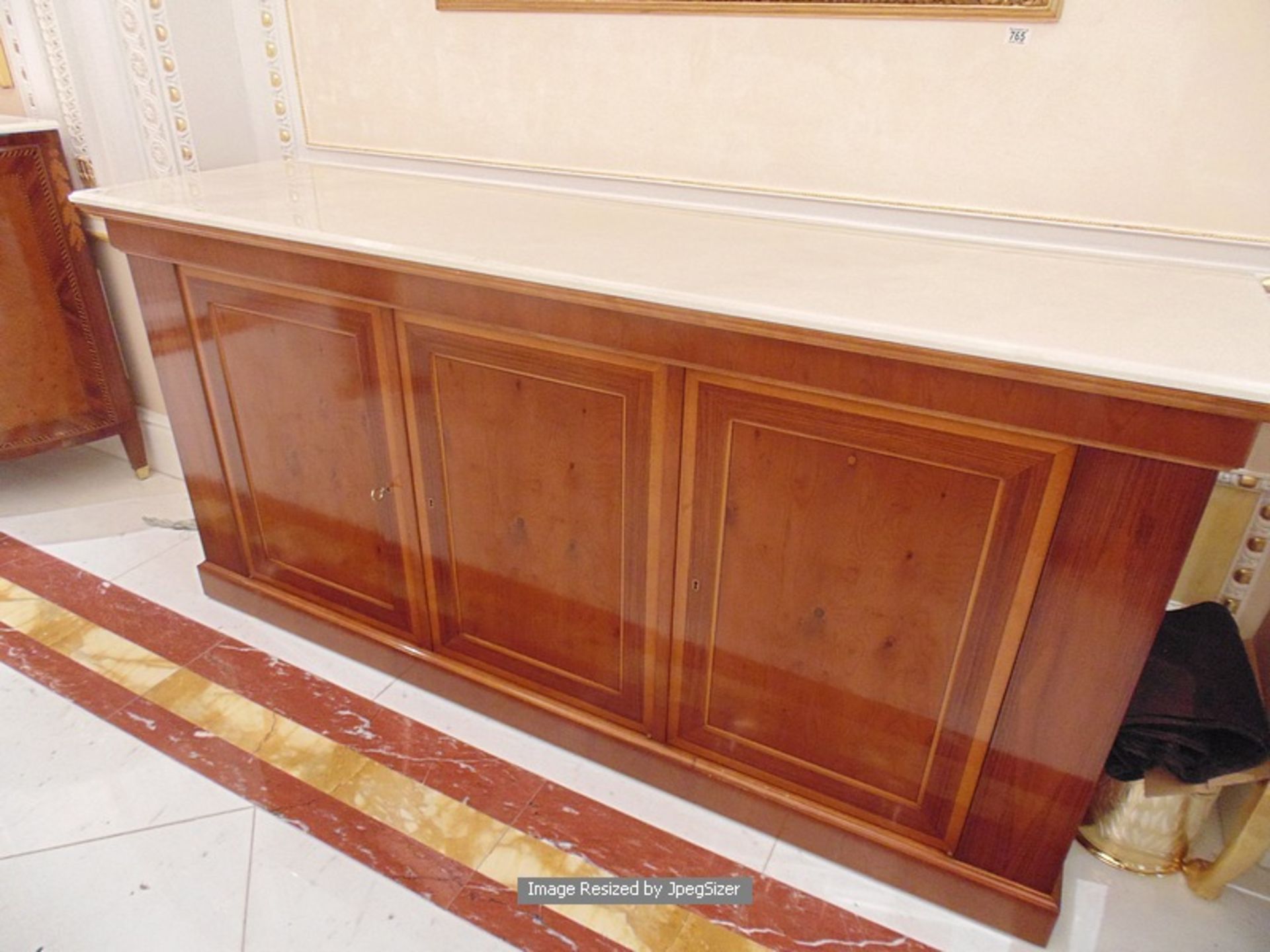 Georgian style flame mahogany and satinwood marble top sideboard, three panelled doors above a solid - Image 2 of 2