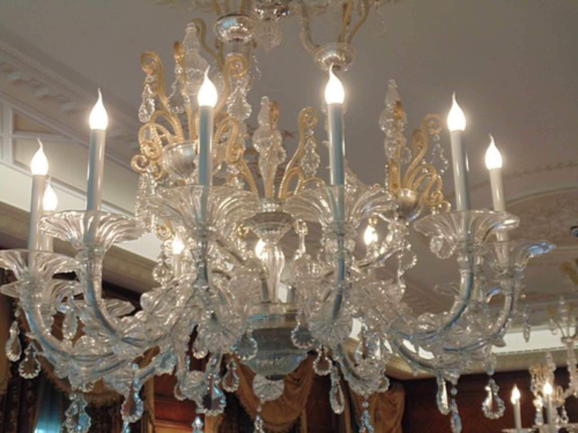 Taif Murano chandelier by Barovier & Toso 12 arm crystal chandelier, with gilded and chromed metal - Image 8 of 8