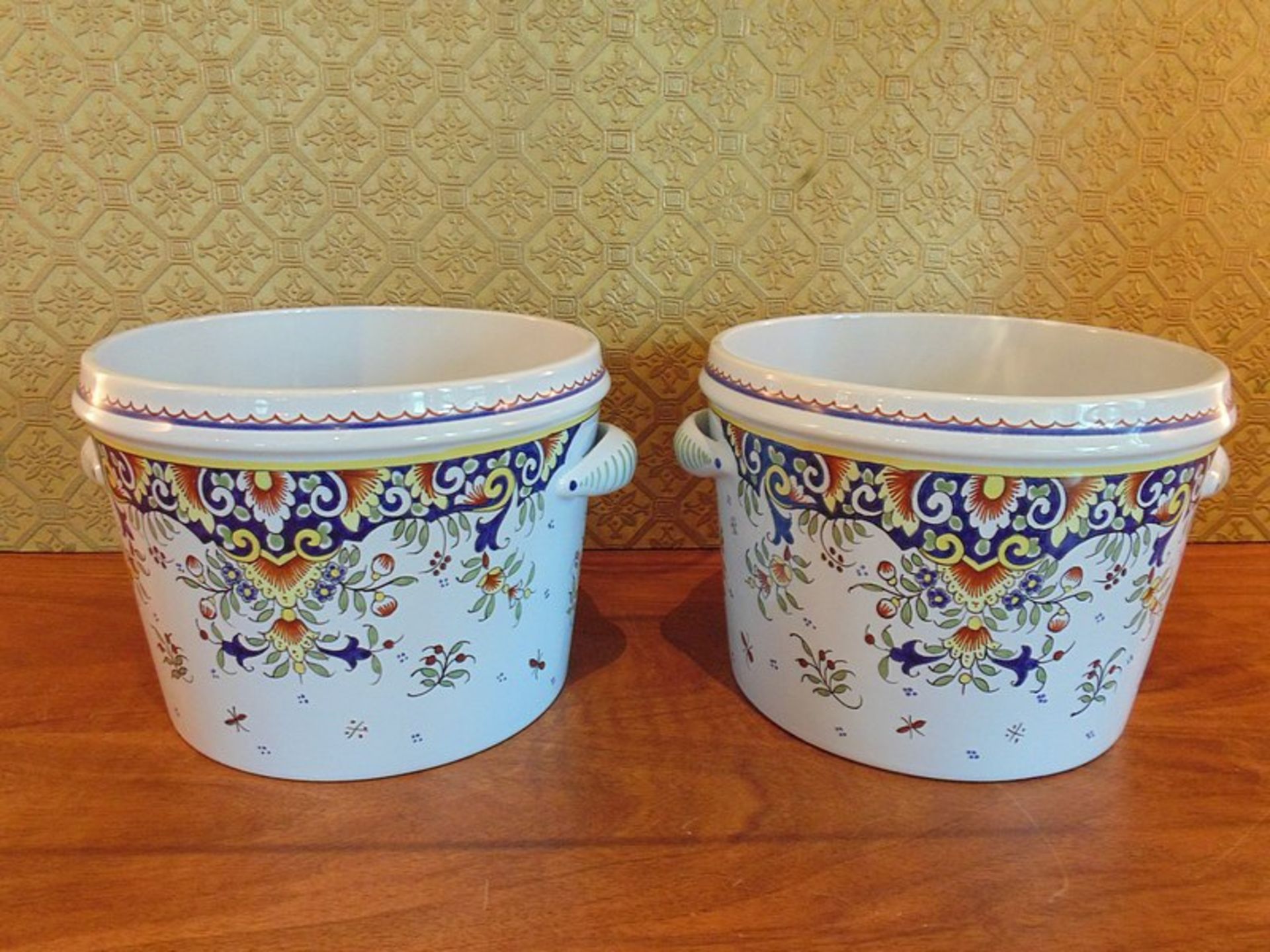 A pair of Fontaine tiled faïence handled pots inscribed Peint à la Main Geo Martel Décoration - Image 2 of 2