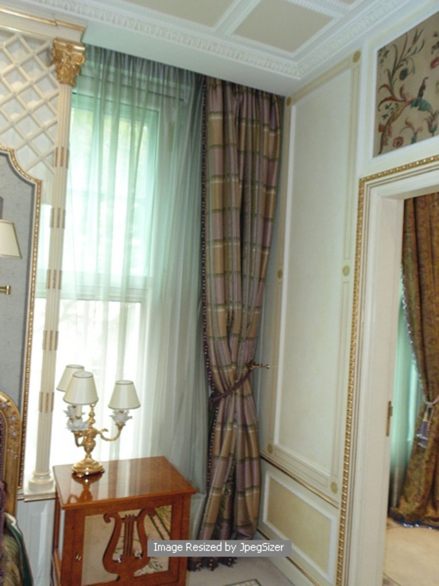 A pair of luxury check pattern curtains supplied by Jacquard, gold and green and mauve fabric from - Image 3 of 3