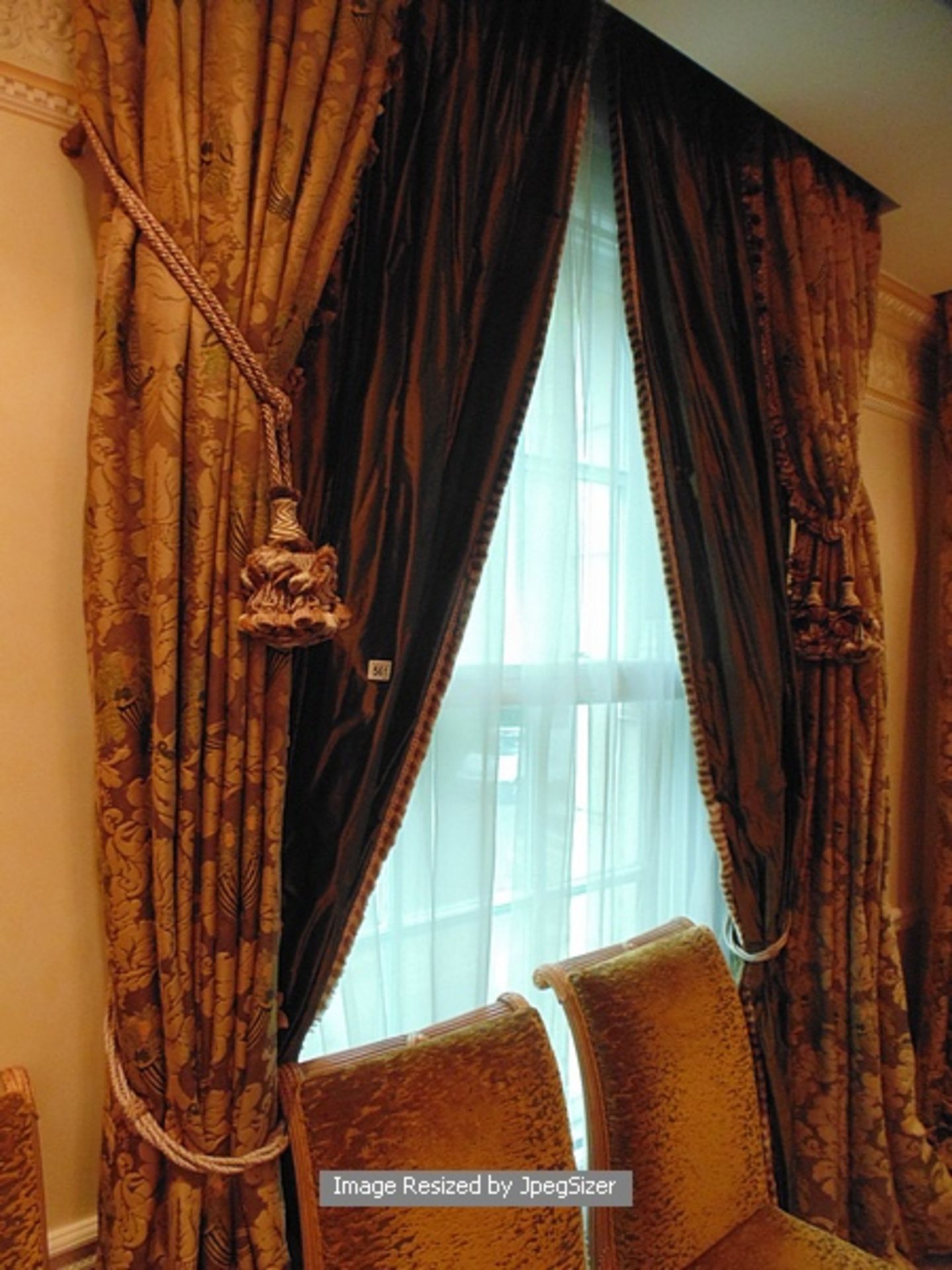 A pair of gold curtains supplied by Jacquard, gold fabric from Marvi complete with decorated - Image 8 of 8