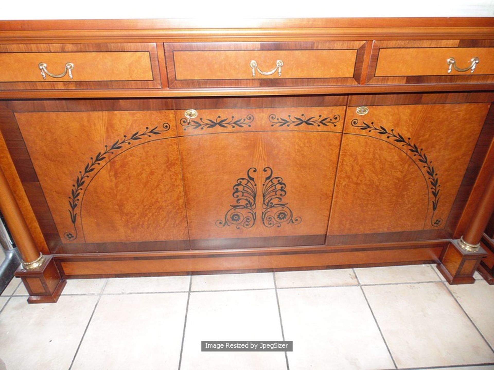 A flame mahogany sideboard in the French Empire style, with fluted quiver terminals, the straight - Image 5 of 5