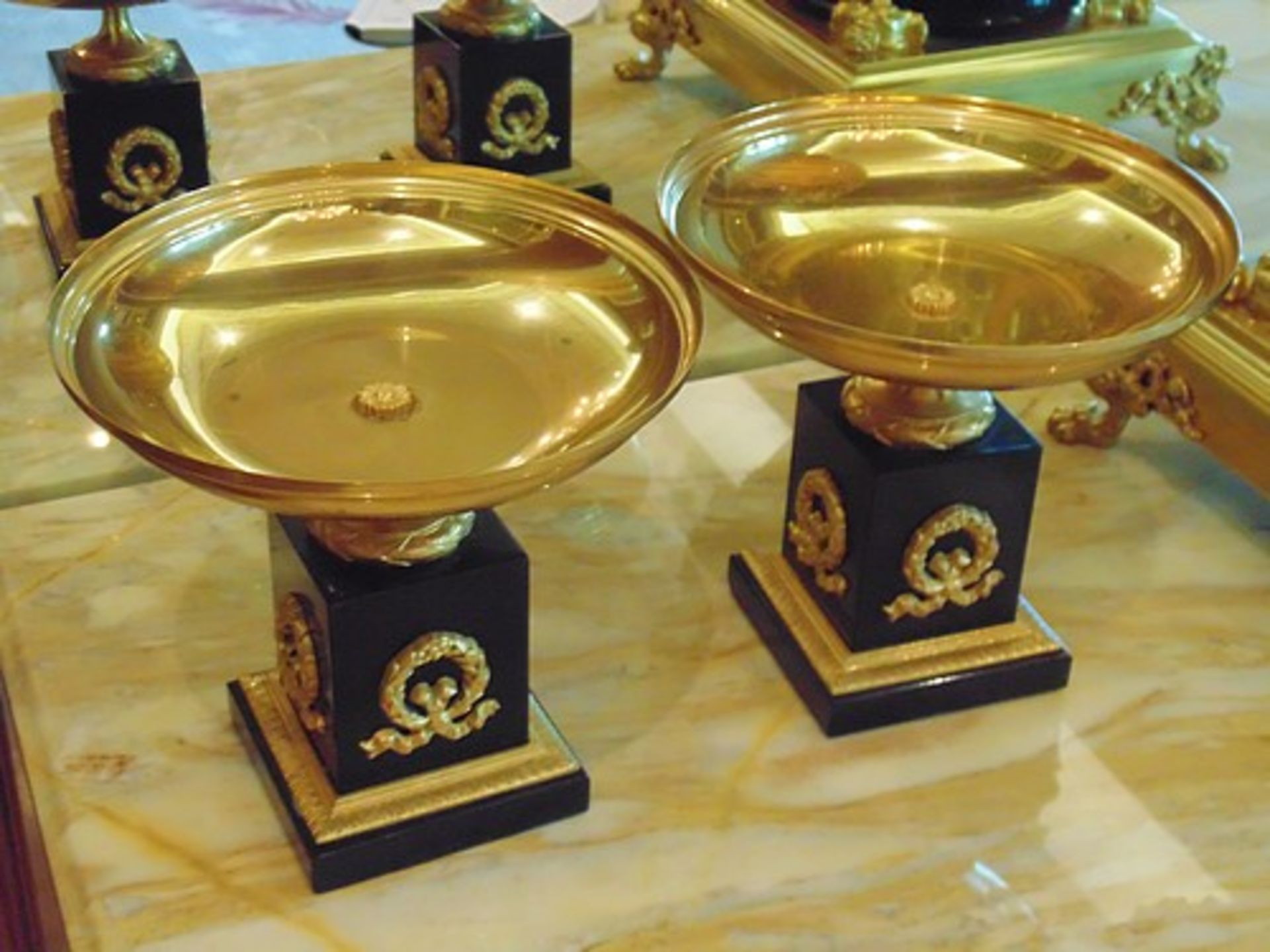 A pair of French Empire style Tazza on marble base, a single gilded bronze mounted on a square - Image 2 of 4