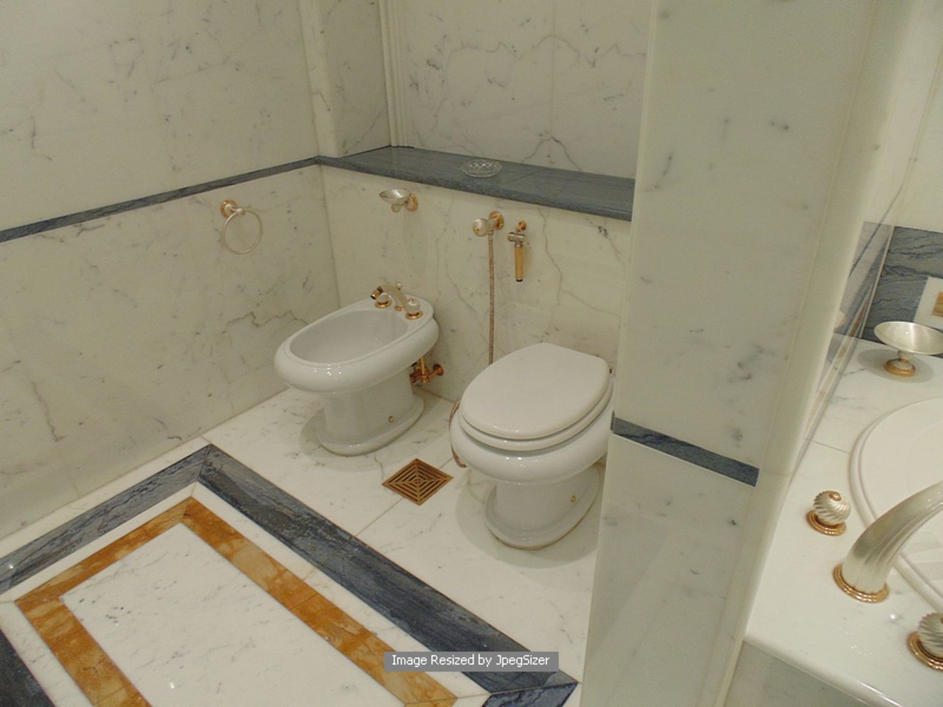 Ensuite bath, shower, vanity unit, bidet and WC bathroom accessories and furniture from Baldi Home - Image 3 of 5