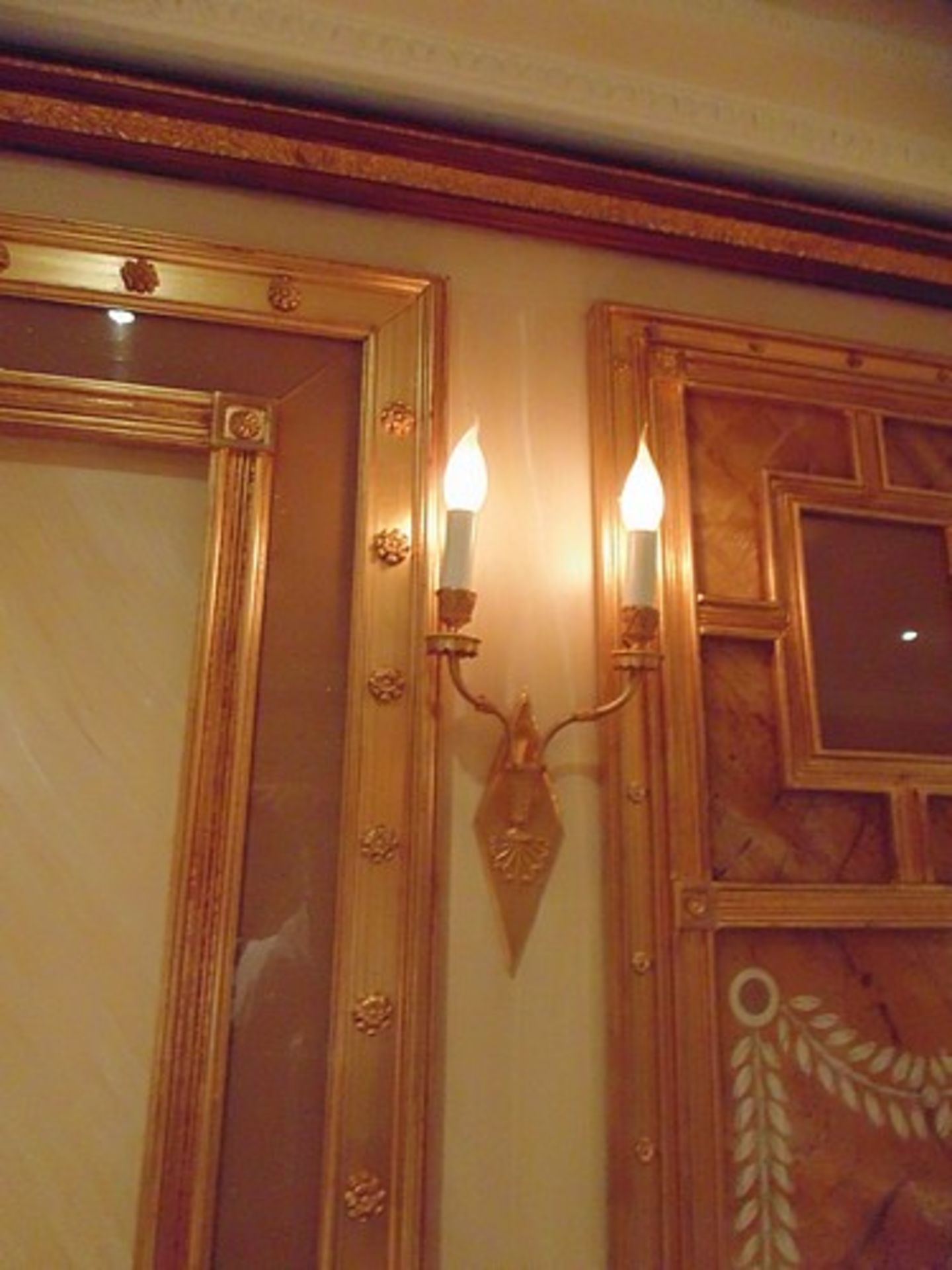 Laudarte SRL. 4 x twin arm candle wall sconces 24ct. gold on bronze