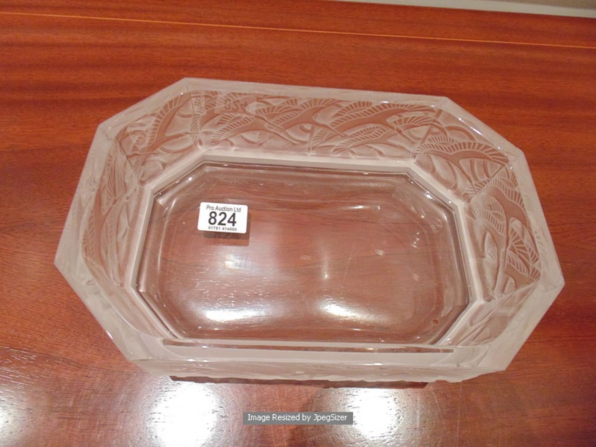 A opalescent crystal etched glass ovoid bowl 300mm x 200mm x 100mm - Image 2 of 2