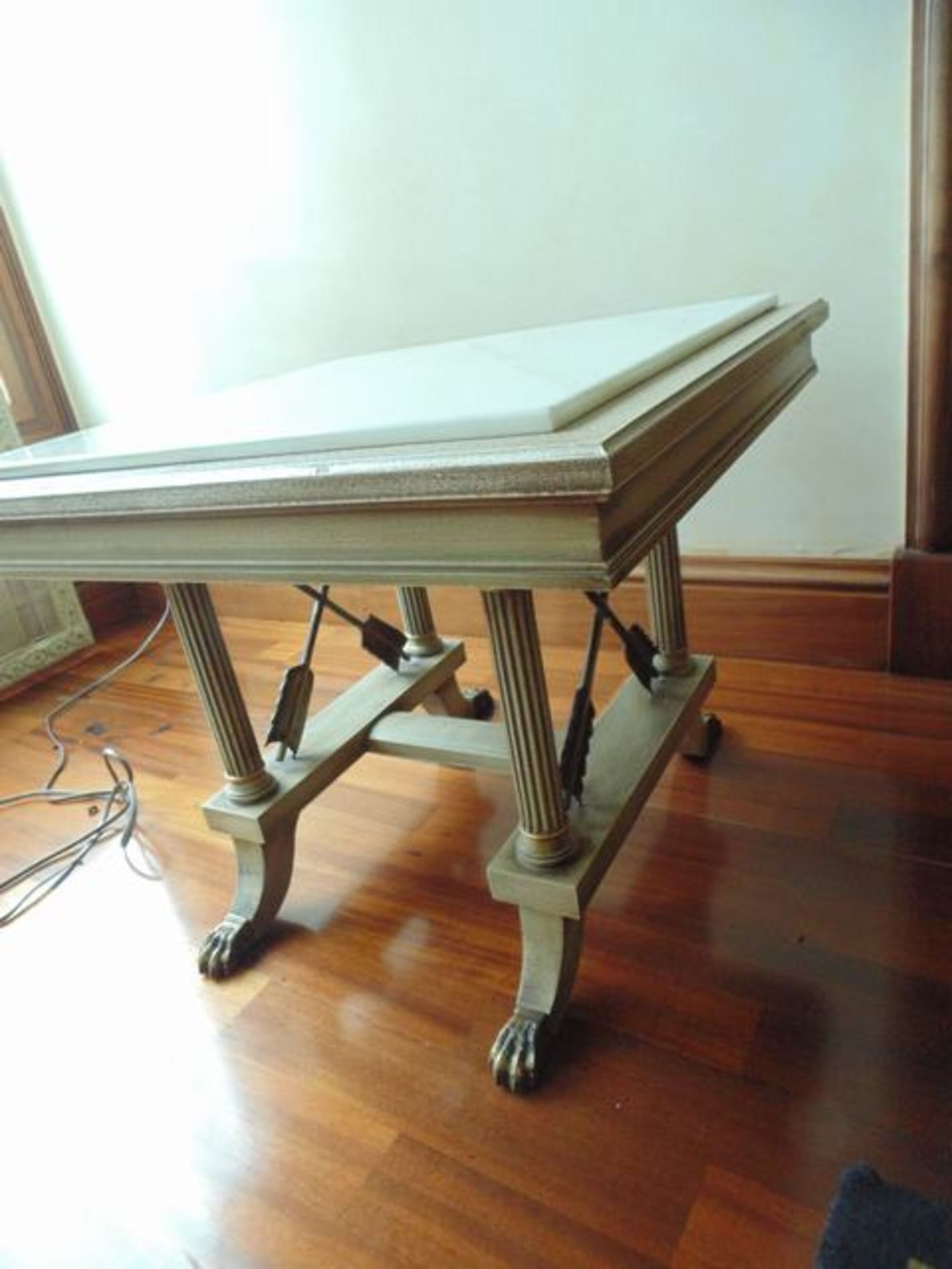 Continental painted and marbleised lamp table the marble top surmounted above four fluted columns - Image 3 of 3