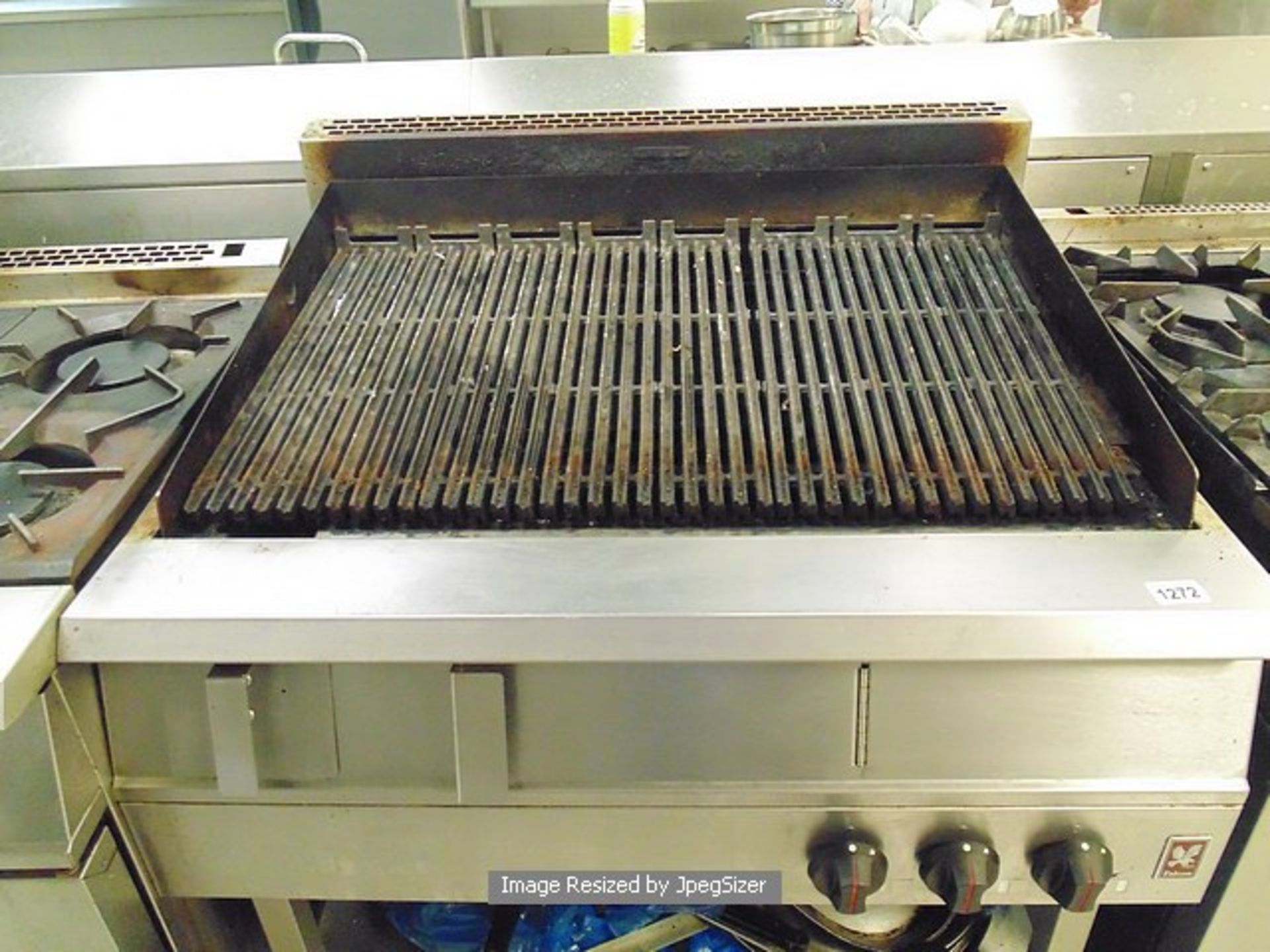 Falcon Dominator gas chargrill gas cast iron brander bars cast iron burners mounted on mobile