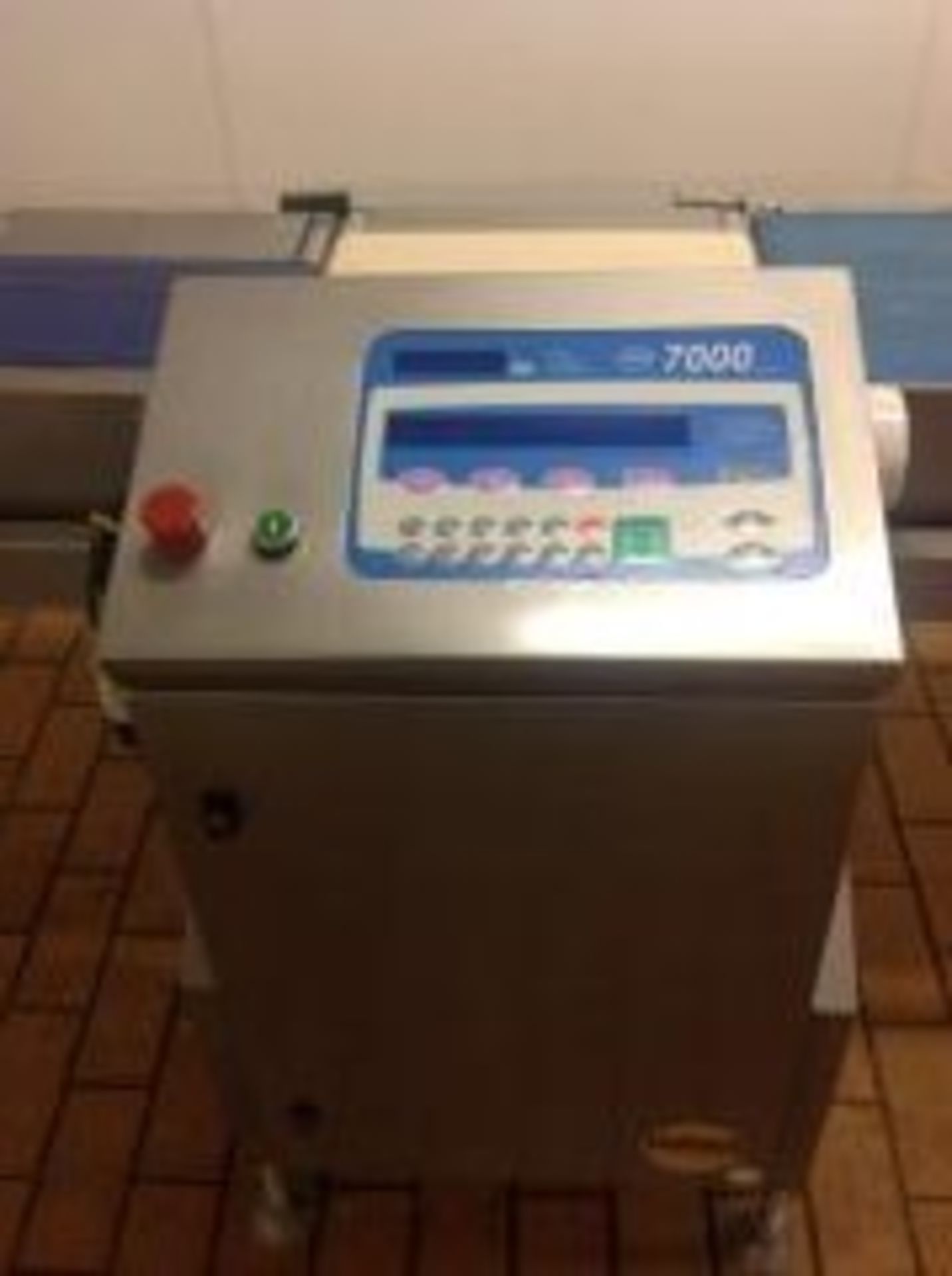 Loma IQ2 metal detector with AS check Weigher, combination unit with reject system and bins