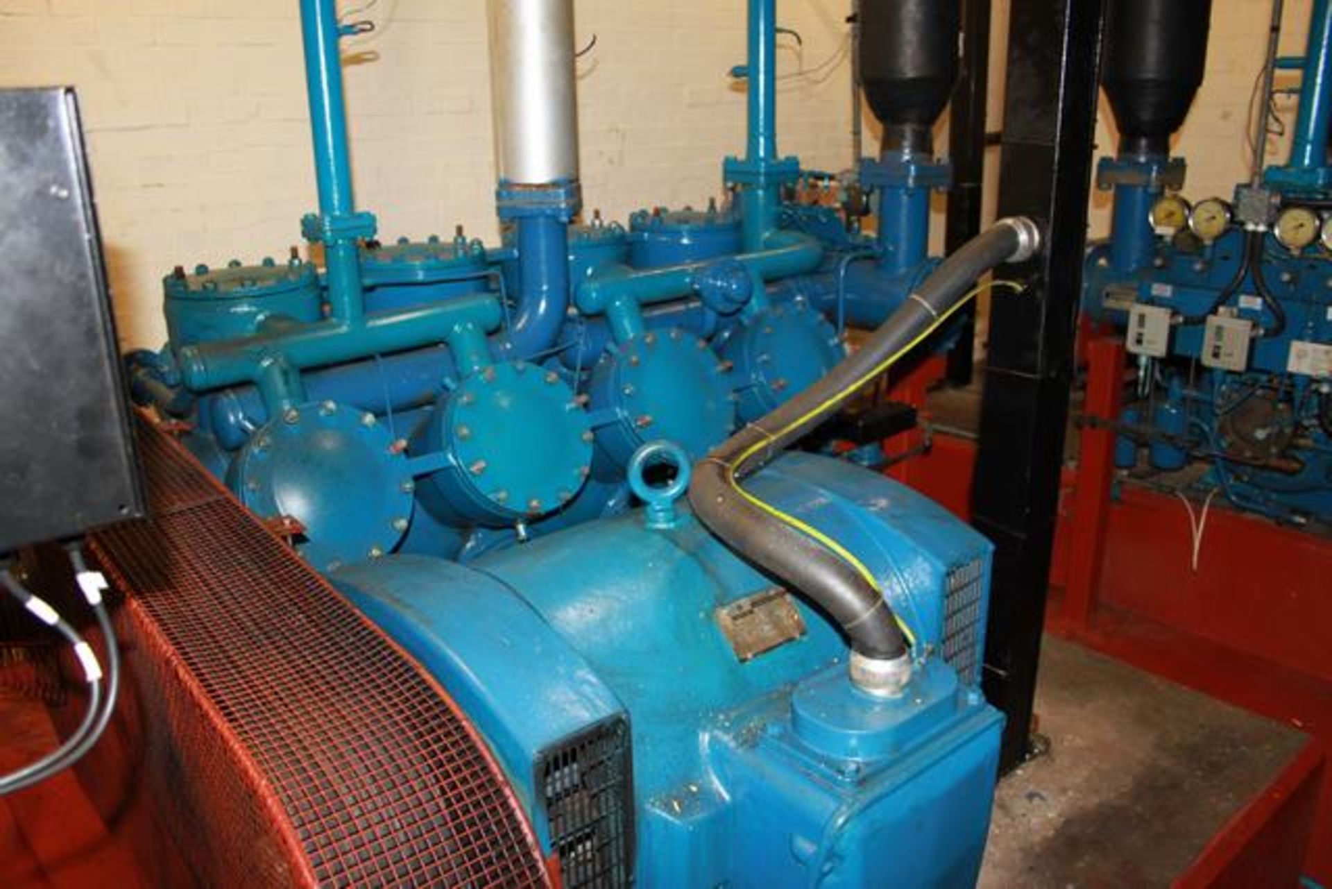 Grasso RC 9311 refrigeration compressor running on R22 but can convert to ammonia SN 89011069 - Image 2 of 2