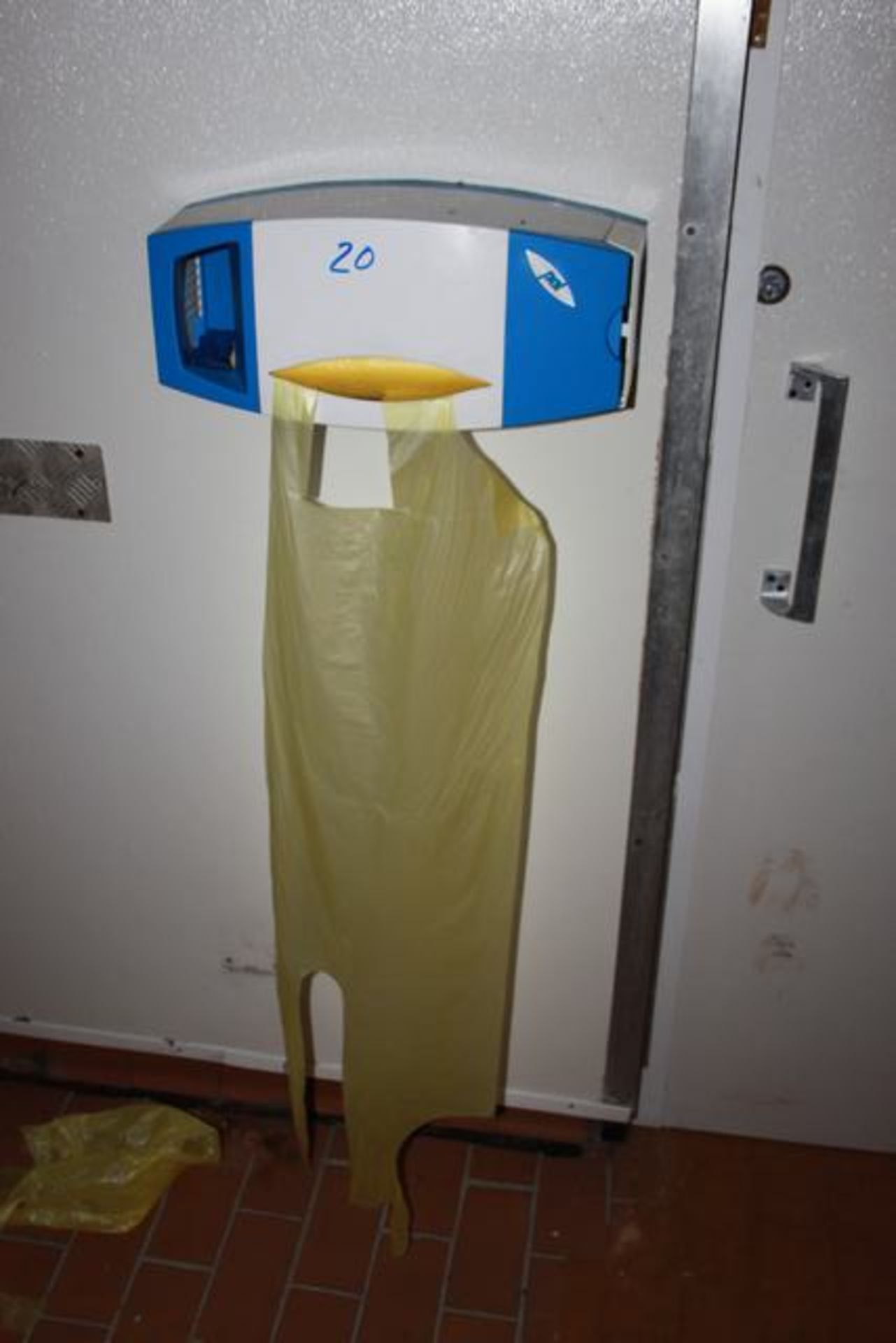 PAL wall mounted apron dispenser