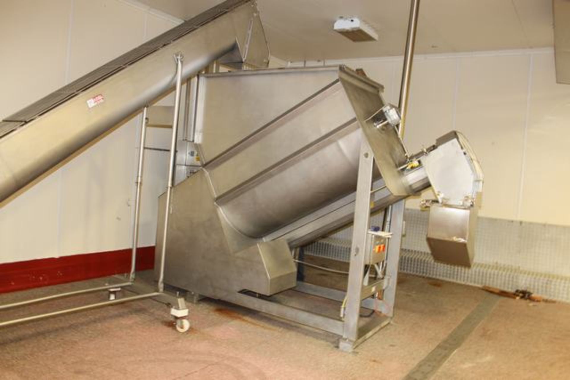 Boldt Systems model BFSL5200 stainless steel single paddle bulk mixer with screw feed