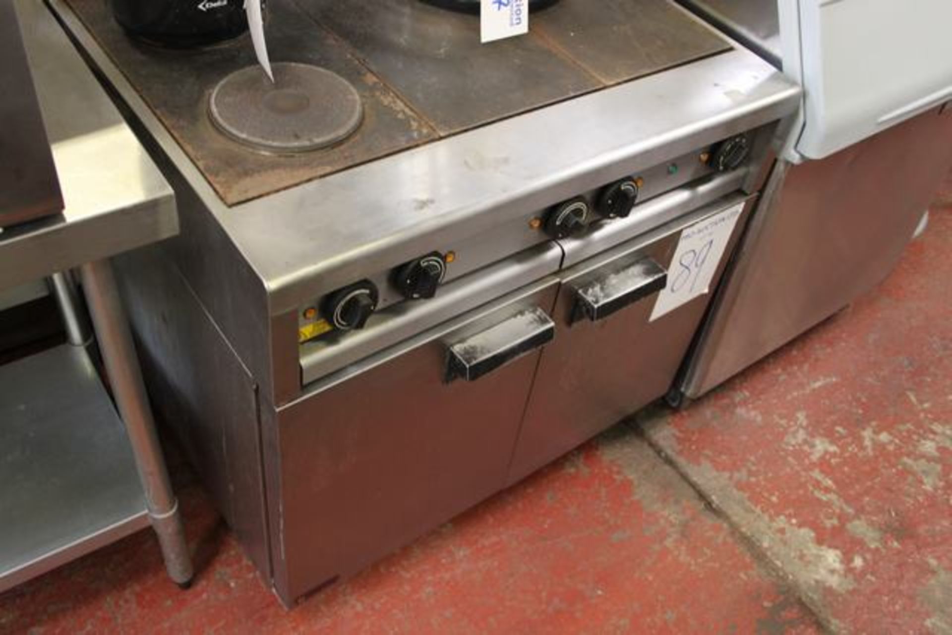 Corsair 2 ring solid top cooker with oven 3 phase electric 900mm wide