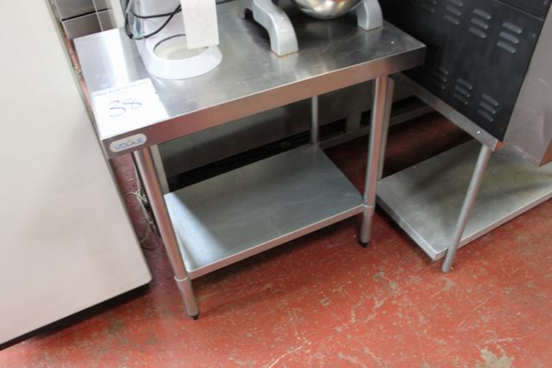 Vogue stainles ssteel prep table with under shelf 900mm x 600mm