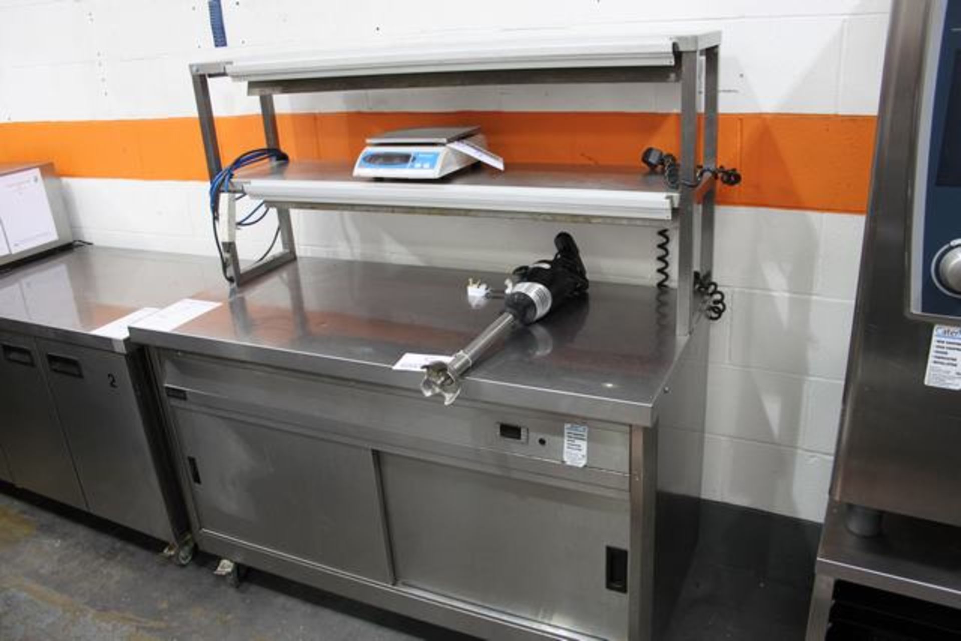 Lincat P6P4 hot cupboard with with two tier overhead heated gantry  internal dimensions 1345(w) x
