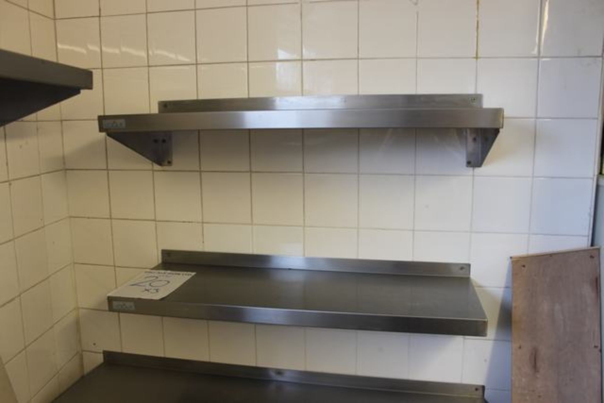 3 x Vogue stainless steel shelves 900mm x 300mm