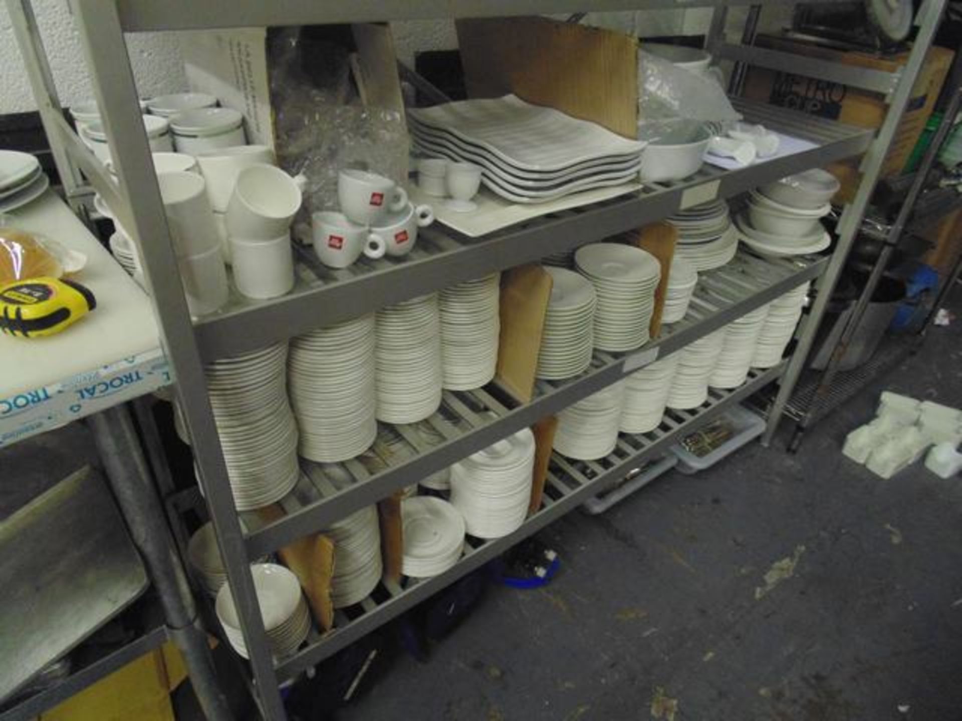 A large quantity of white hotel tableware principally Royal Doulton and Villeroy & Boch - comprising - Image 3 of 3