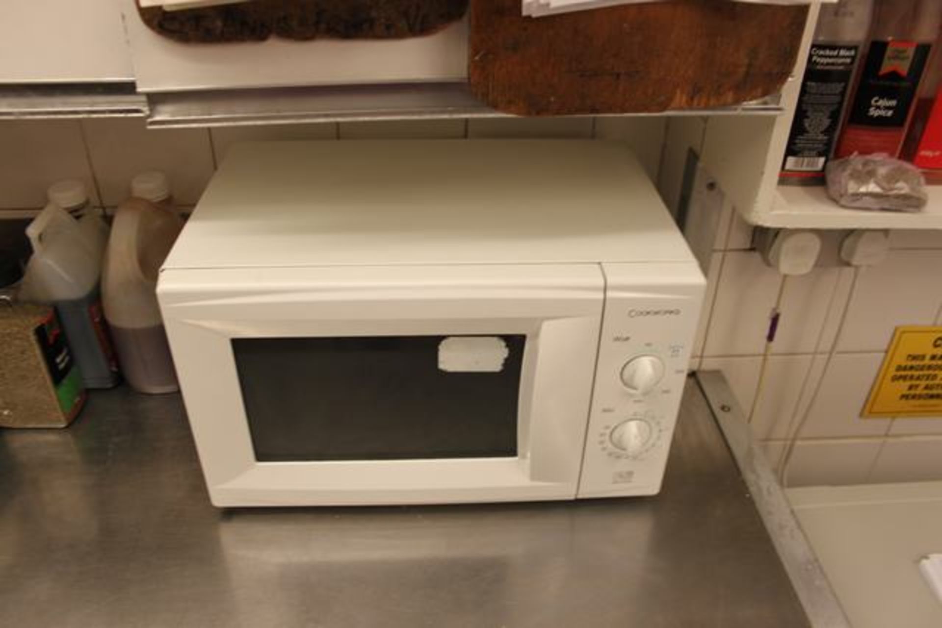 Microwave oven MS1922H 700W 19 litre capacity 490mm x 280mm Lift out charge  5