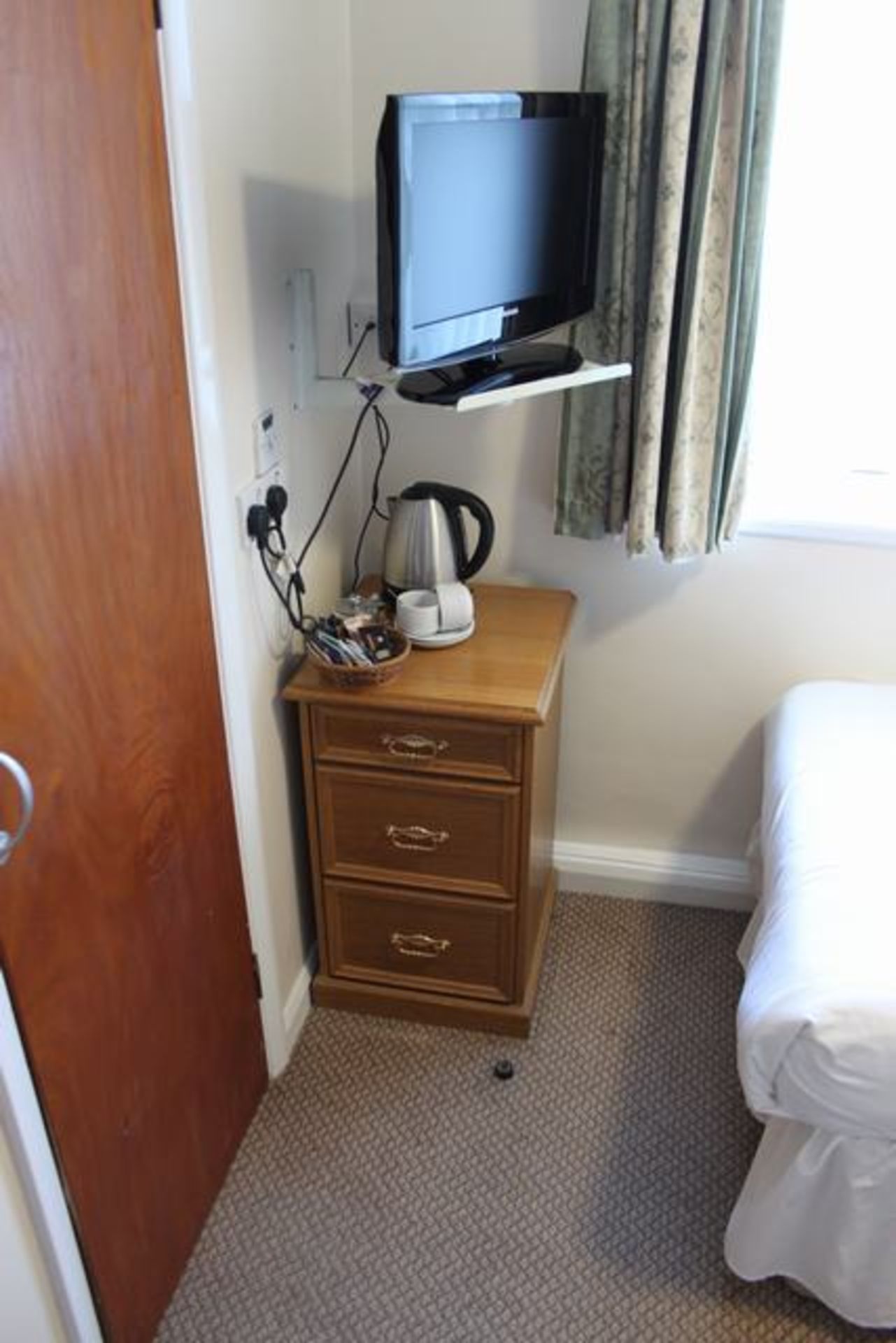 Room 118 comprising single bed, 3 drawer chest, desk and chair, night stand, wall sconce , wall - Image 2 of 2