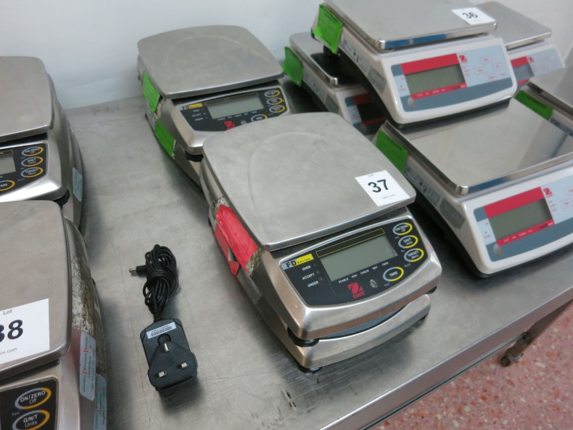 Ohaus table scales, model FD6, cap: max 6 kg, min .04 kg
LIFT OUT CHARGE £5