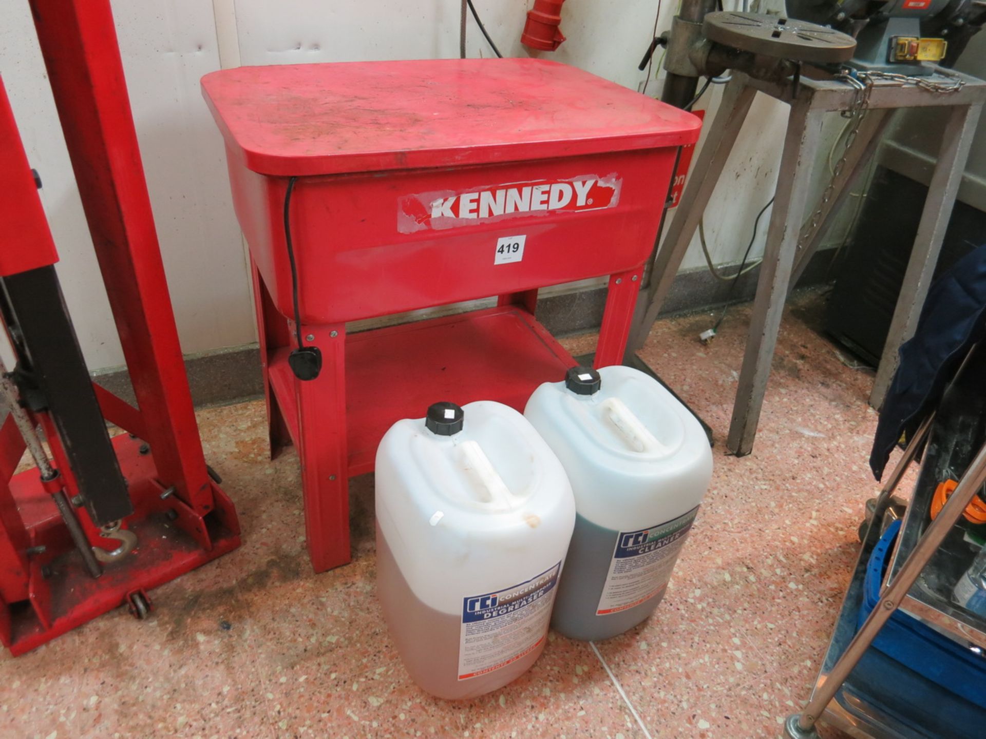 Kennedy  parts washer LIFT OUT CHARGE  £10