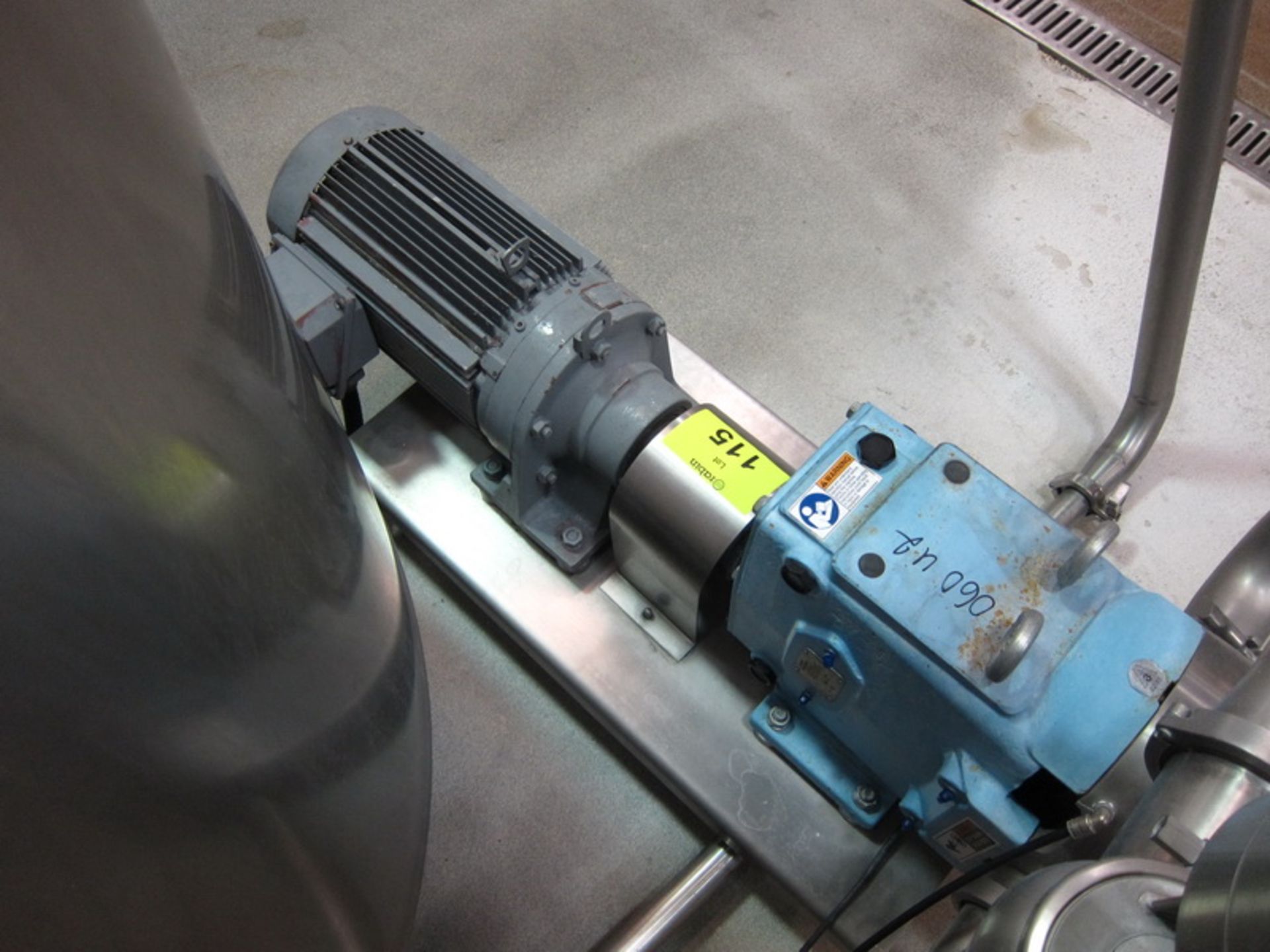 Waukesha positive pump, model 060U2, (2012), (SUBJECT TO BULK BID OF LOTS 103-118) - Image 3 of 5