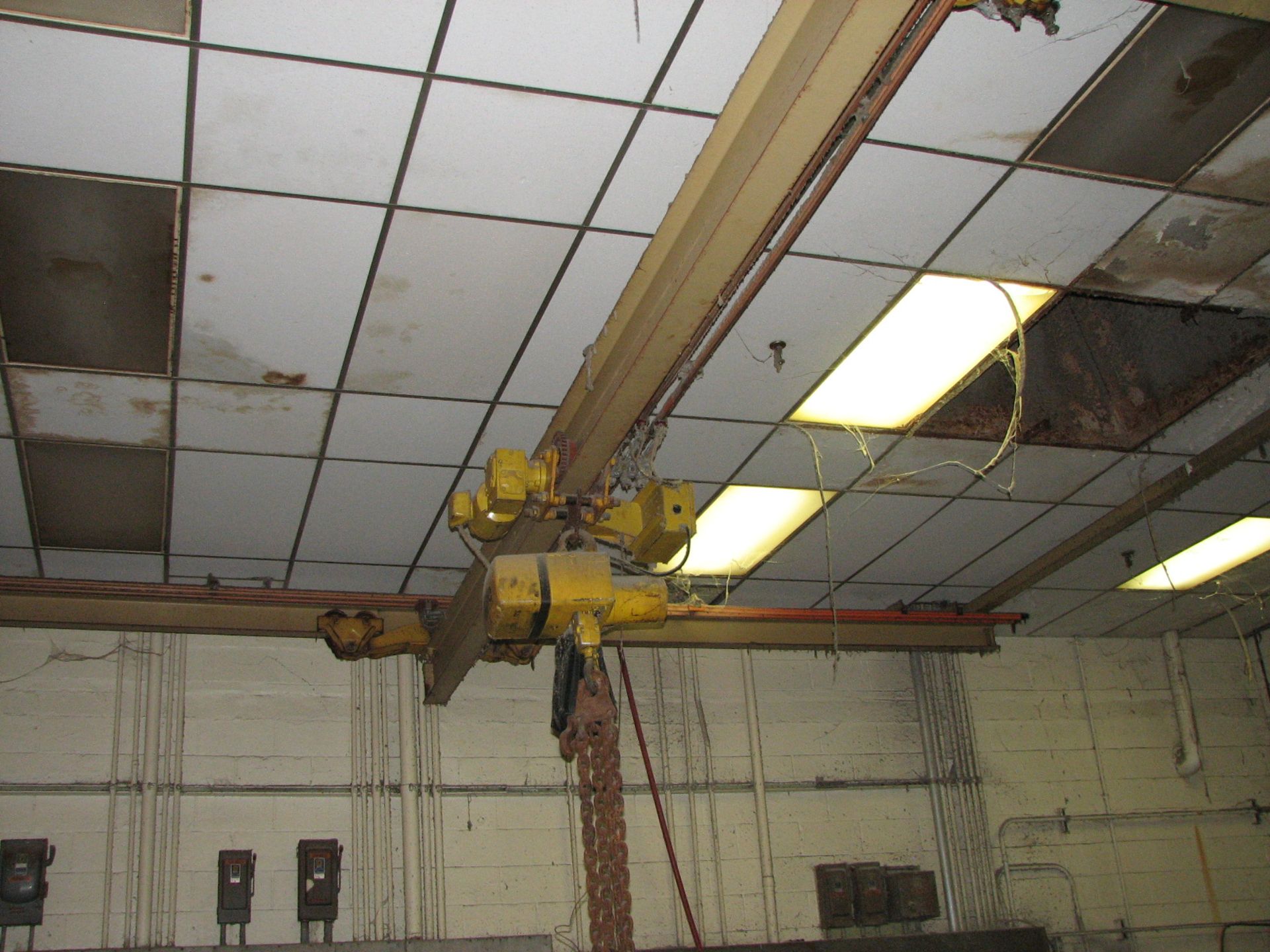 Budgit bridge crane, with rail, 2-ton chain hoist - Image 2 of 2