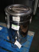 INSULATED TEA URN - NON ELECTRICAL