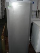 LEC UPRIGHT FRIDGE NO DOOR HANDLE/BEKO UPRIGHT A CLASS FRIDGE