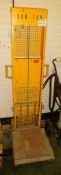 Ezi Lift box lifter - model ELI-125-150