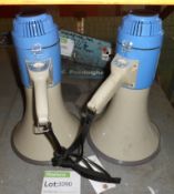 2x Transister megaphones ER-55