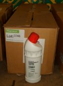 2 boxes of 16x 750ml toilet bowl cleaner