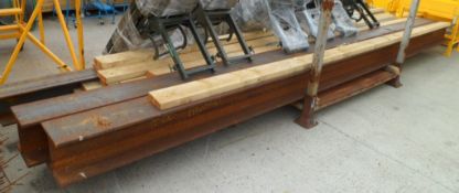3x Metal girders, wooden beams
