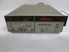 HP 8672A SYNTHESIZED SIGNAL GENERATOR