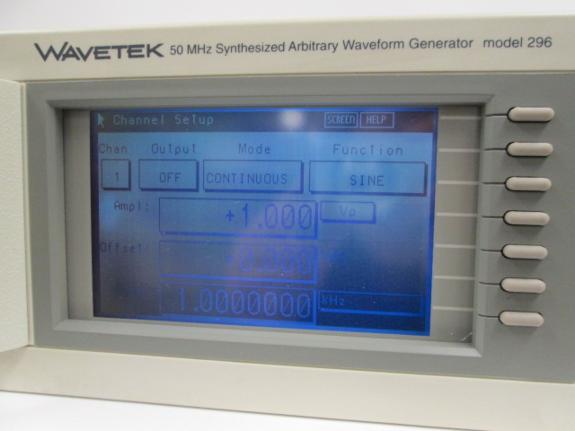 WAVETEK 50MHz SYNTHESIZED ARBITRARY WAVEFORM GENERATOR MODEL 296 - Image 4 of 5