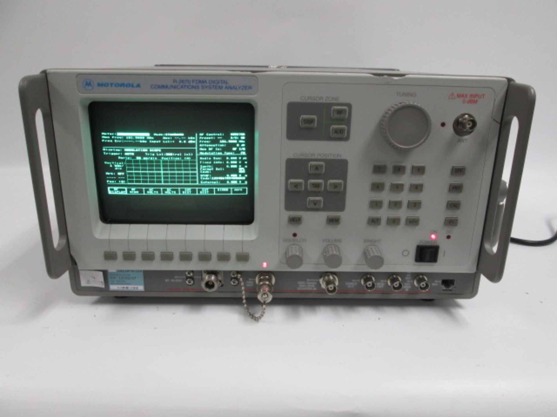 MOTOROLA R-2670 FDMA DIGITAL COMMUNICATIONS SYSTEM ANALYZER