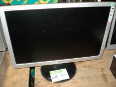 LG FLATRON W2042S MONITOR