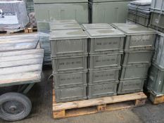 34x Storage Containers