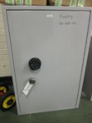 Combination Safe - No Conbination Or Key