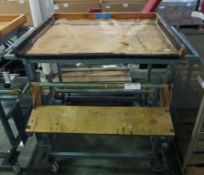 DDP 102 APS Foam Cutting and Stencilling Work Station