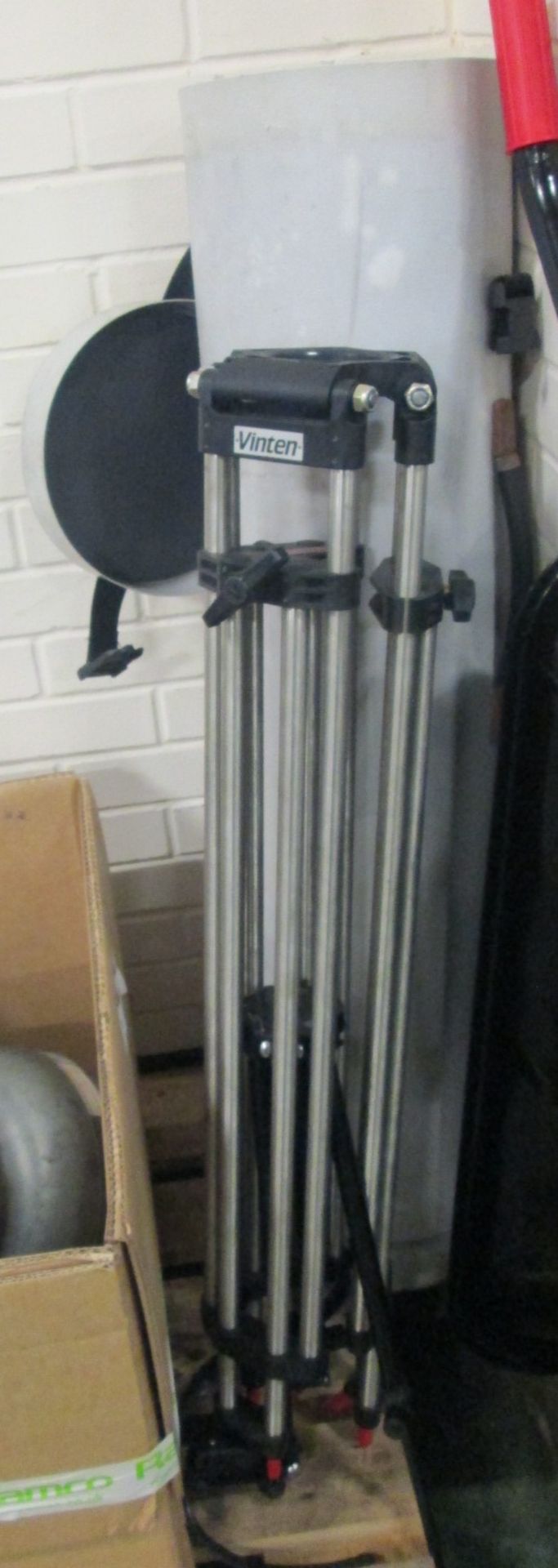 Vinten 3212 Tripod