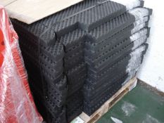 BLACK FOAM - SOUND PROOFING/PACKAGING